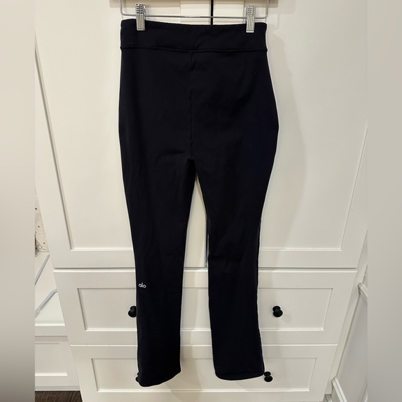 Alo flutter legging Med - Picture 4 of 10